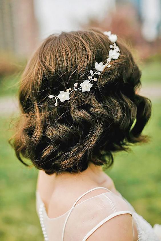 15 kiểu tóc cho cô dâu tóc ngắn giúp nàng xinh đẹp rạng ngời