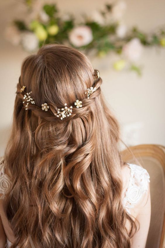 6 kiểu tóc giả dành cho cô dâu được ưa chuộng nhất