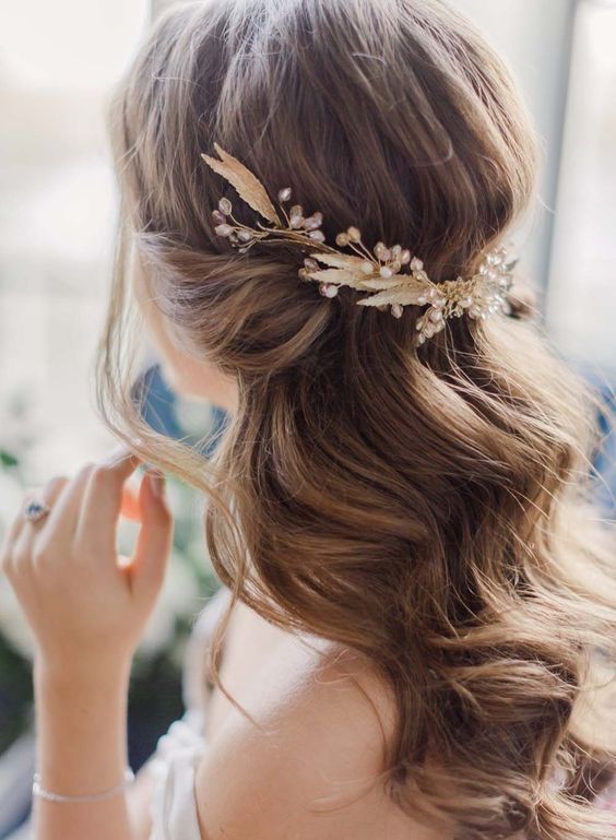 9 kiểu tóc cô dâu đẹp giúp nàng rạng rỡ trong lễ cưới - Tóc giả LUXY