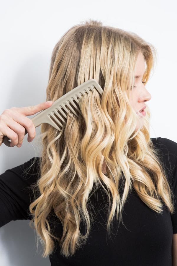 Bạn đã thực sự hiểu rõ về chiếc lược chải tóc mà mình sử dụng hàng ngày chưa?