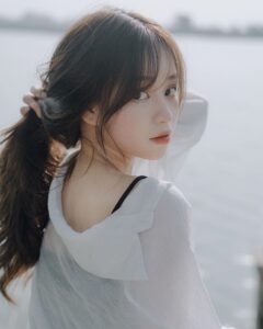 Kiểu Tóc Ngang Lưng đẹp 16