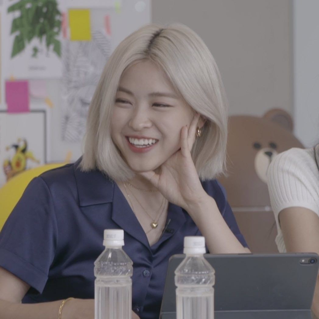 Kiểu Tóc Ngắn Hàn Quốc 16