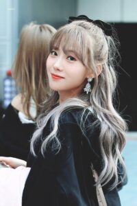 Nhuộm Tóc Màu Nâu Khói 8