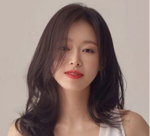 Những Kiểu Tóc Cho Mặt Vuông 12