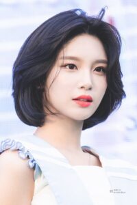 Tóc Ngắn Uốn Cụp 17