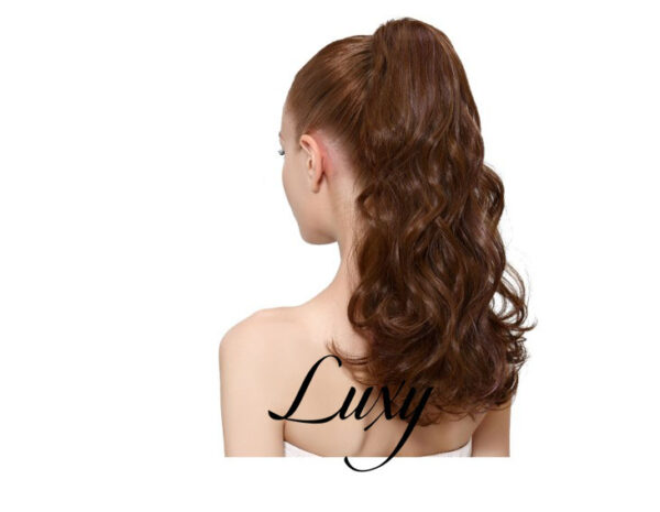 Tóc giả xoăn​ là như nào?