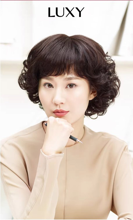 Tóc giả nữ ngắn LUXY gợn sóng trứng bồng bềnh tuổi trung niên trẻ trung bằng tóc thật