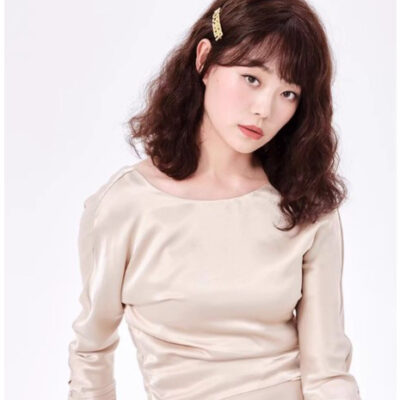 Tóc giả nữ nguyên đầu LUXY dài đến xương quai xanh nâu hạt dẻ có mái bằng tóc thât siêu da đầu