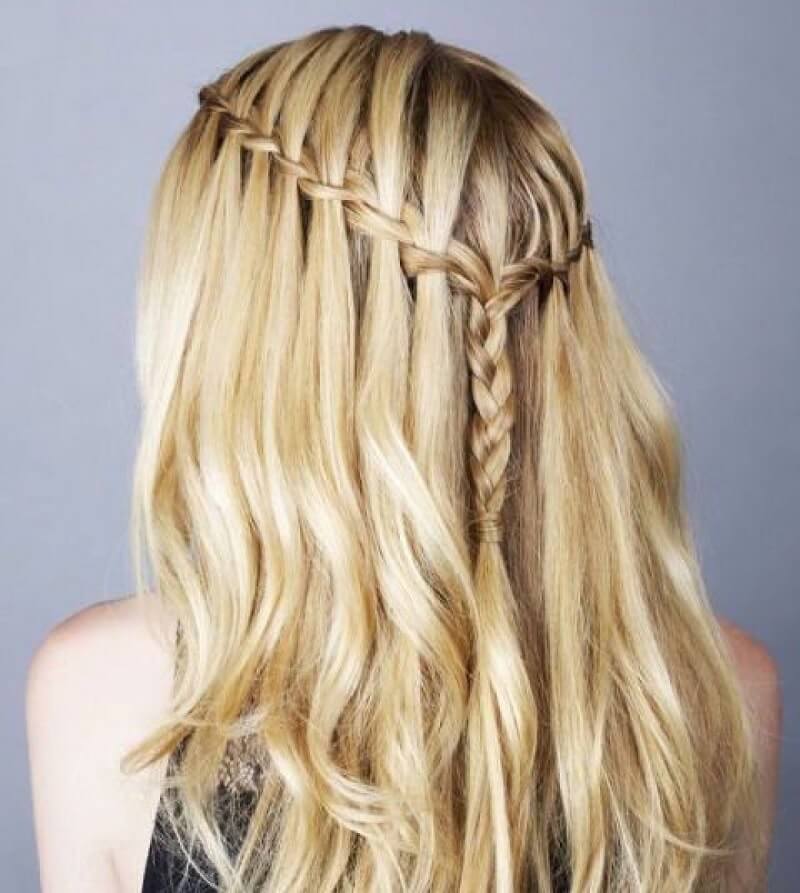 Cách tết tóc thác nước đơn giản
